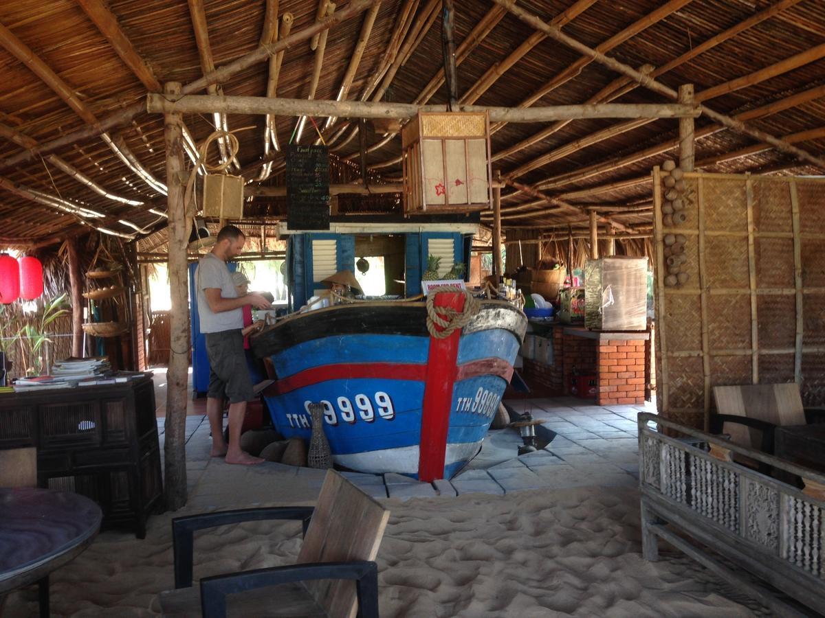 Beach Bar Hue Hotel Exterior foto